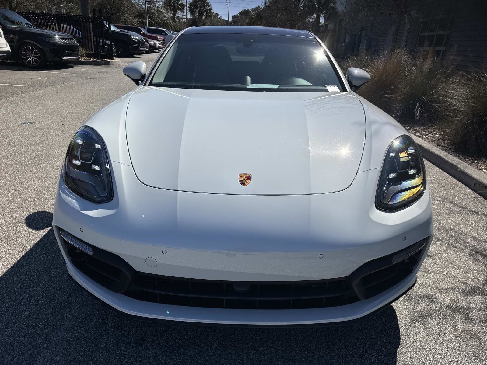 Used 2023 Porsche Panamera 4 Platinum Edition image 8