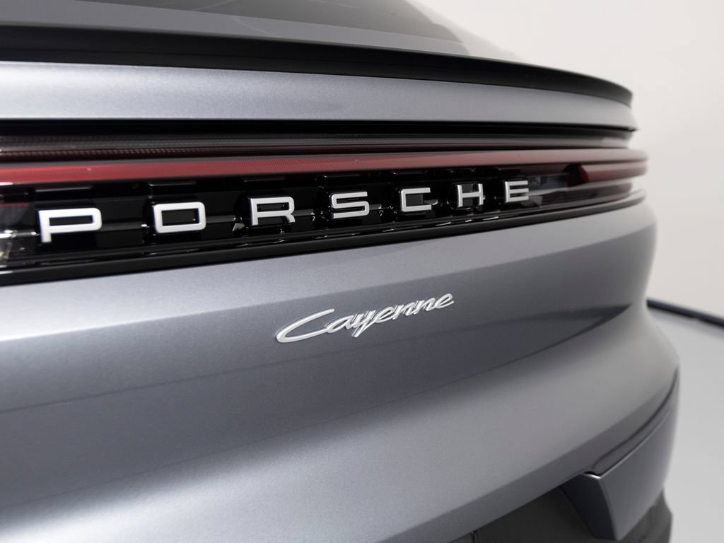 New 2026 Porsche Cayenne Coupe AWD/4WD image 43