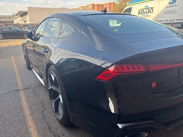 Used 2024 Audi RS 7 Performance image 6