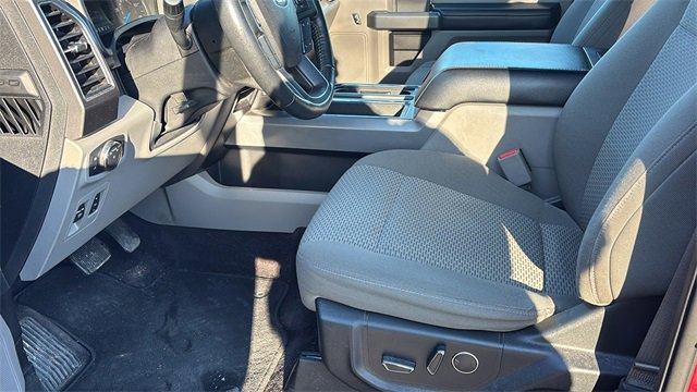 Used 2017 Ford F150 XLT w/ Equipment Group 302A Luxury image 25