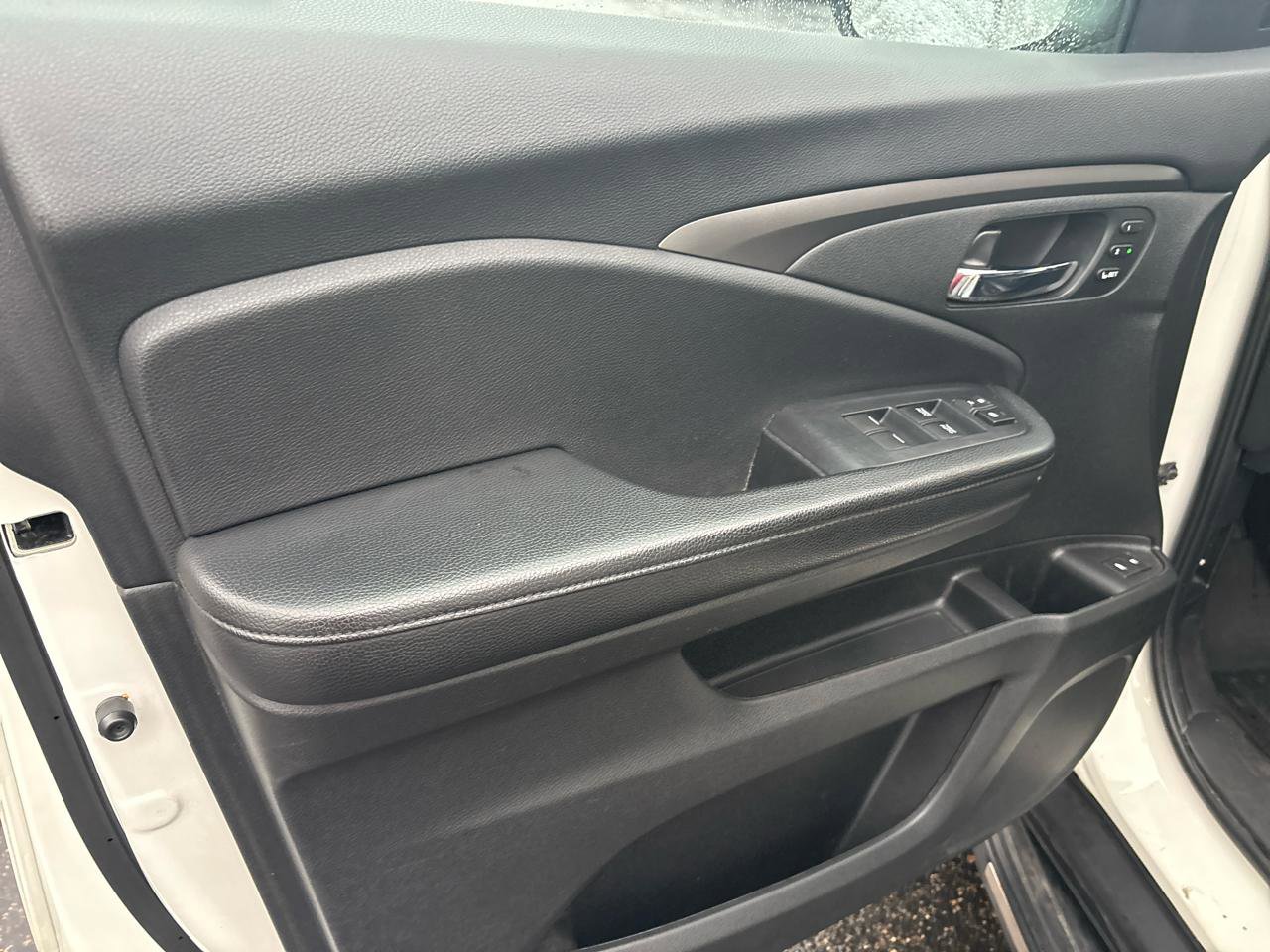Used 2019 Honda Pilot EX-L image 10