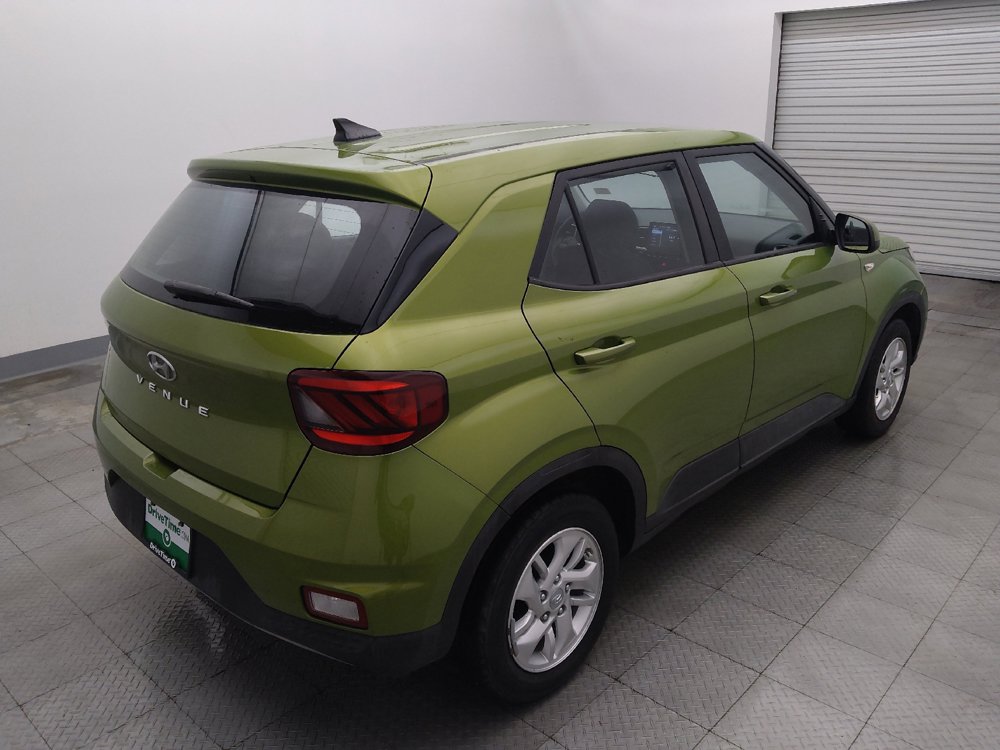 Used 2021 Hyundai Venue SE FWD image 9