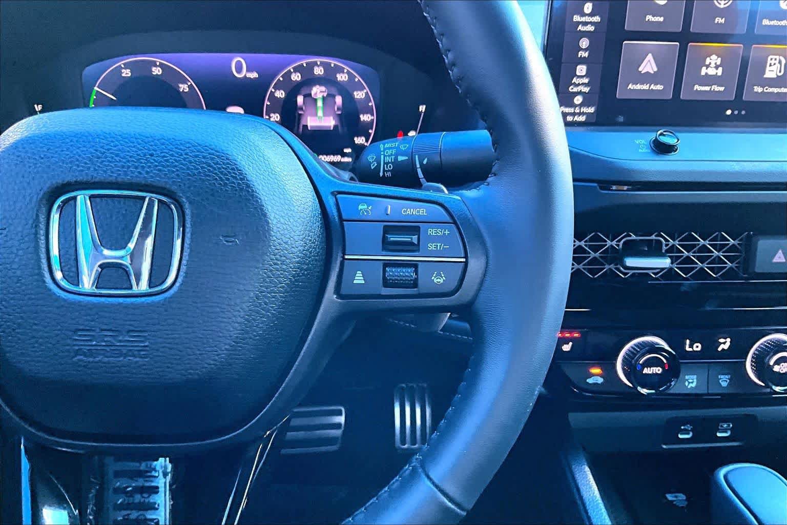 Used 2025 Honda Accord Sport image 25
