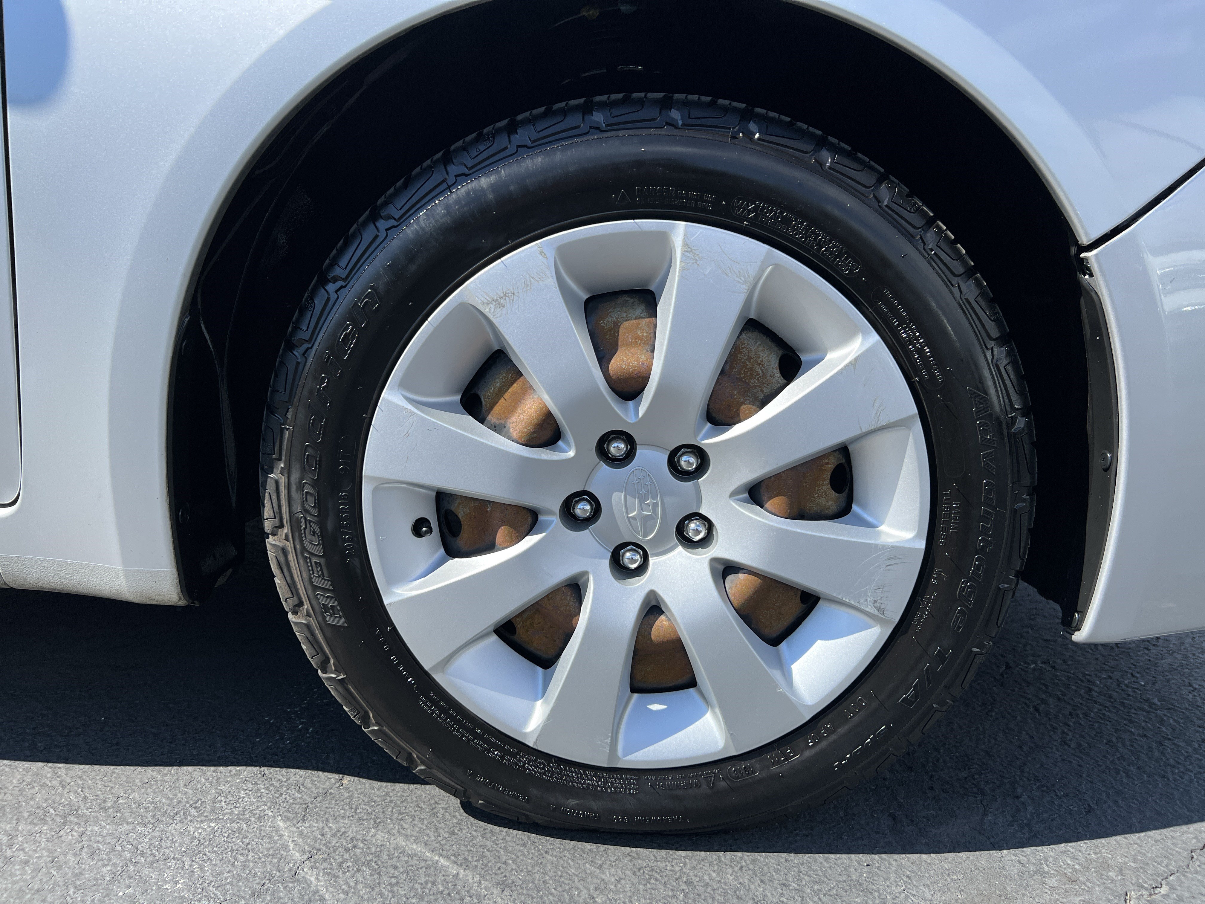 Used 2010 Subaru Impreza 2.5i AWD/4WD image 11