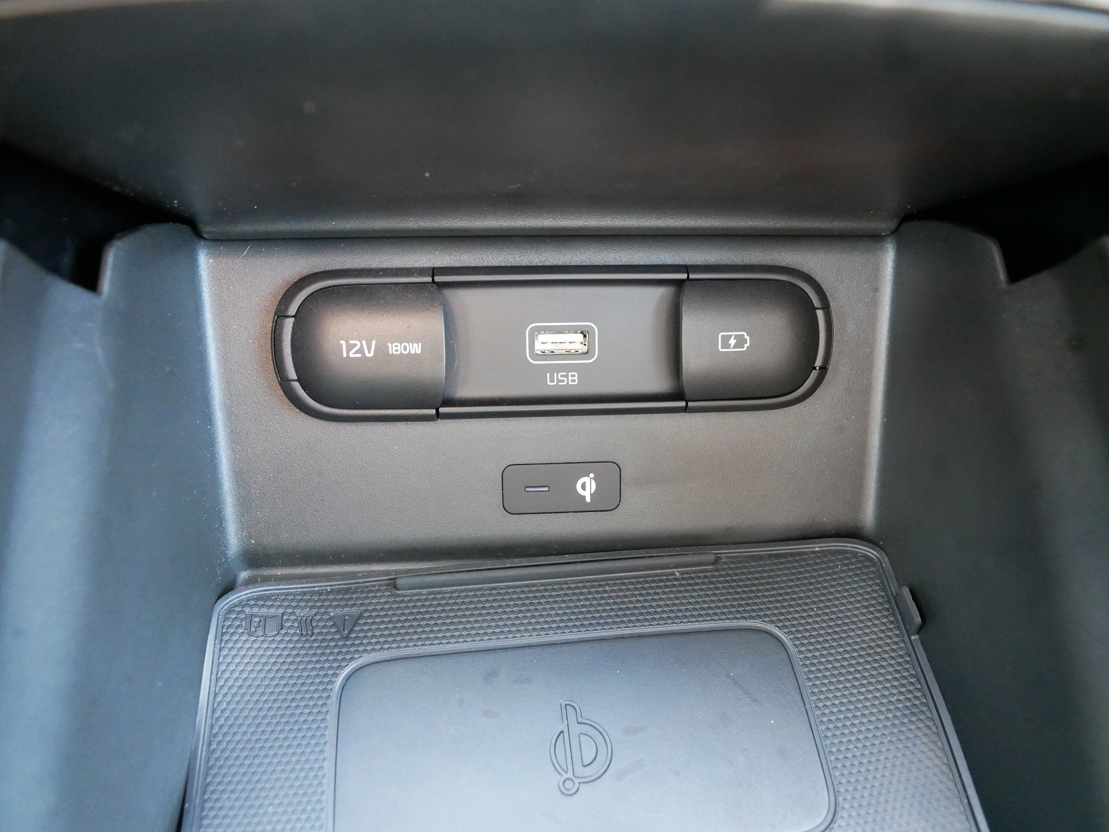 Certified 2022 Kia Telluride SX w/ SX Prestige Package image 33