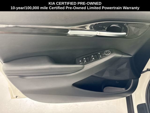 Certified 2025 Kia Seltos EX AWD/4WD image 18