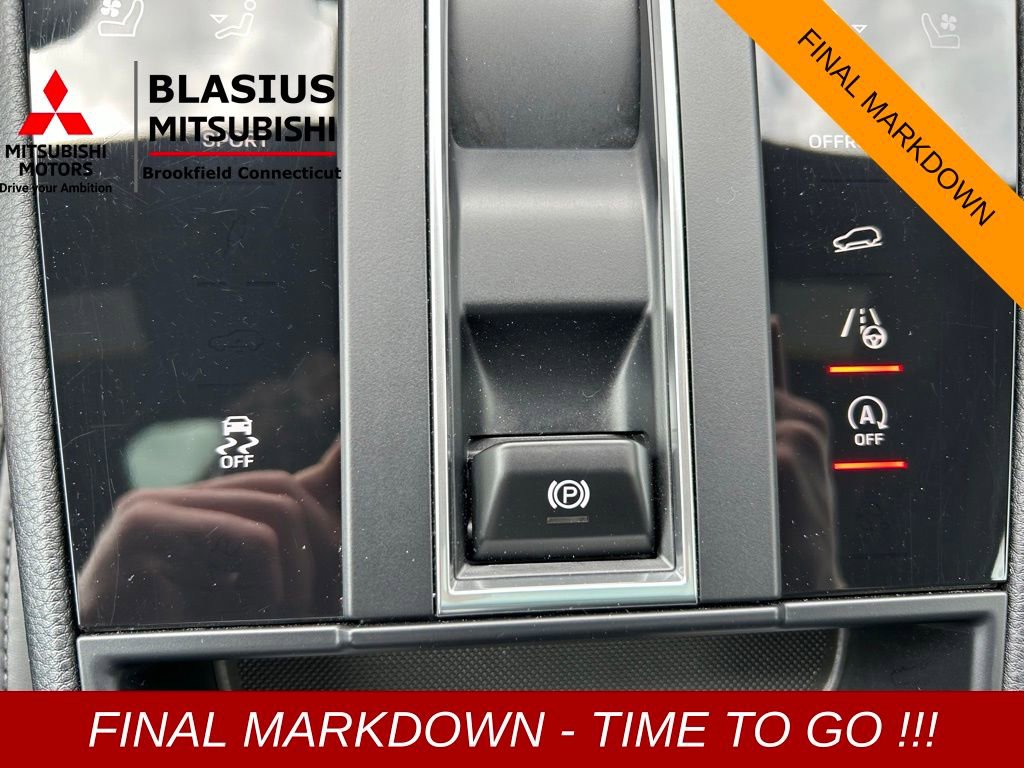 Used 2022 Porsche Macan image 97