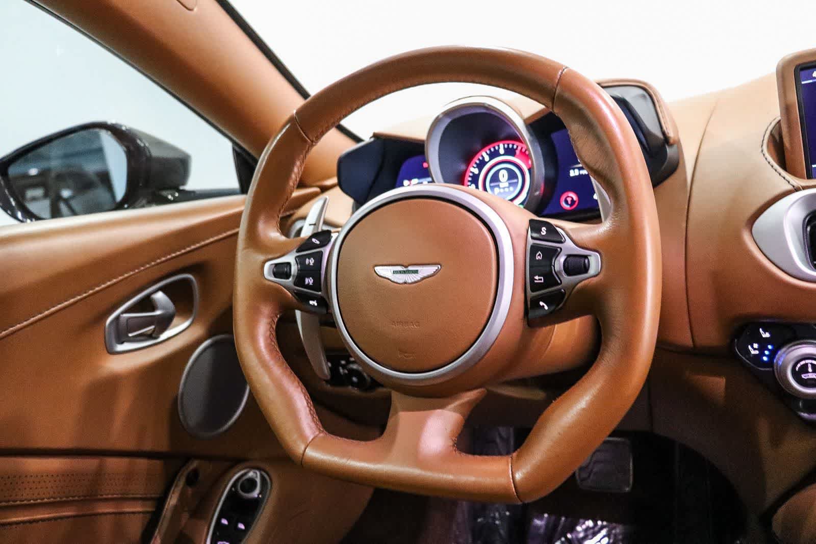 Used 2020 Aston Martin V8 Vantage Coupe RWD image 15