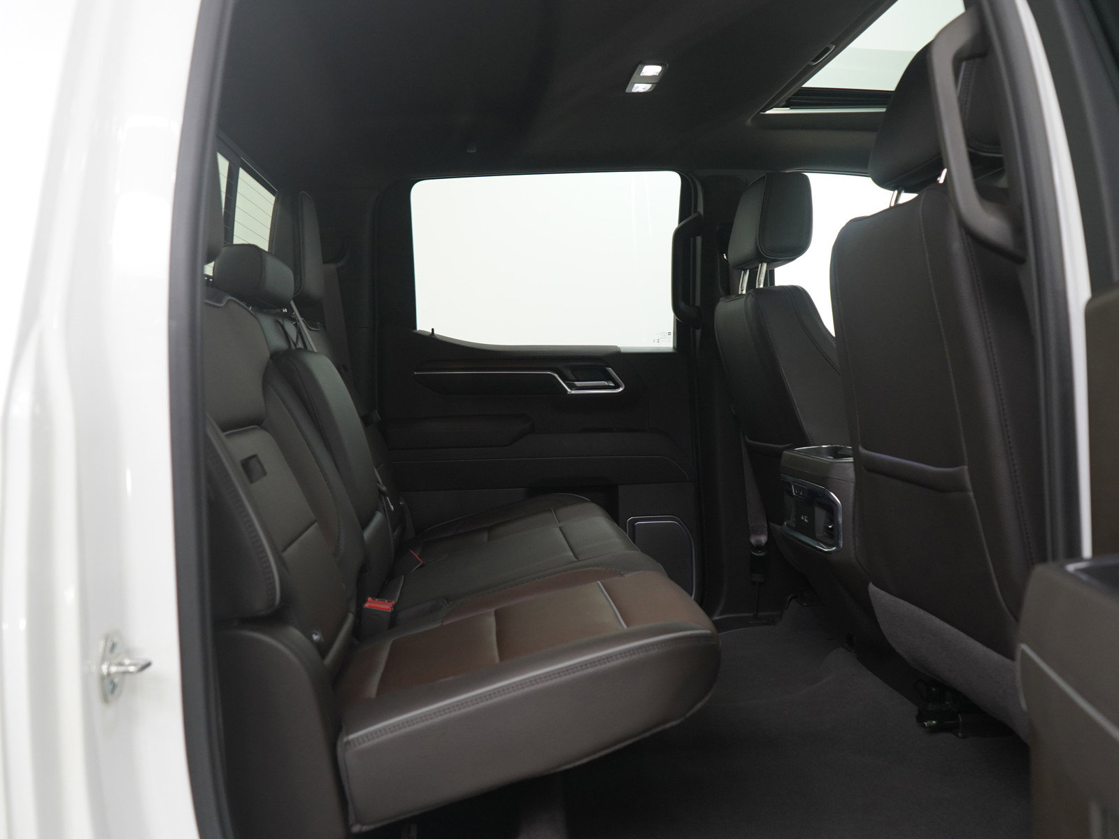 Used 2025 GMC Sierra 1500 Denali w/ Denali Reserve Package image 12