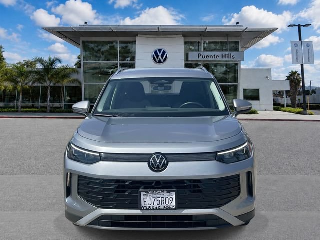 Certified 2026 Volkswagen Tiguan S FWD image 2
