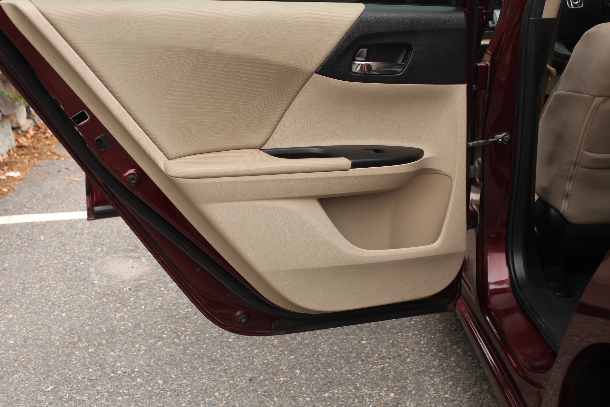 Used 2015 Honda Accord LX image 14