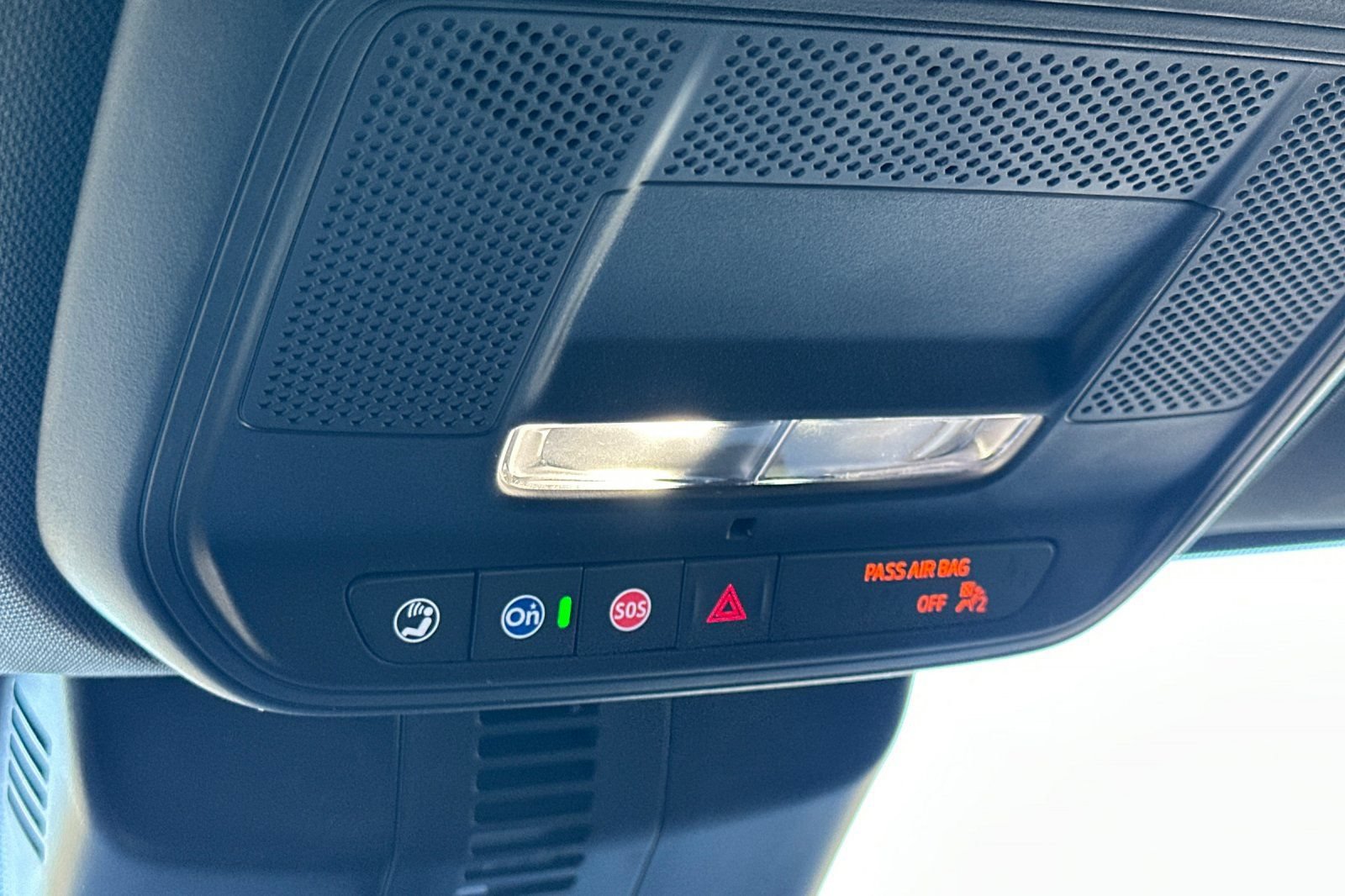 Used 2026 Chevrolet Traverse LT w/ LPO, Floor Liner Package FWD image 22