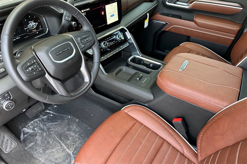 New 2025 GMC Sierra 3500 Denali Ultimate image 8