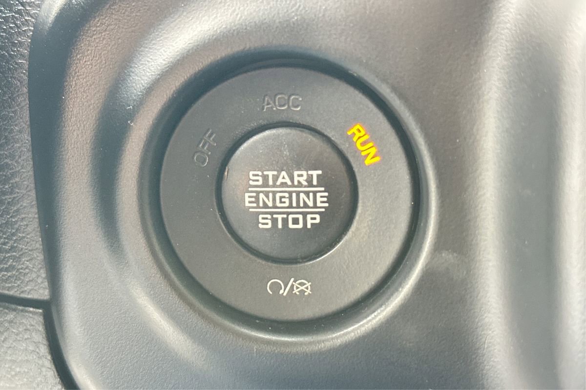 Used 2020 Jeep Wrangler Unlimited Sport image 30