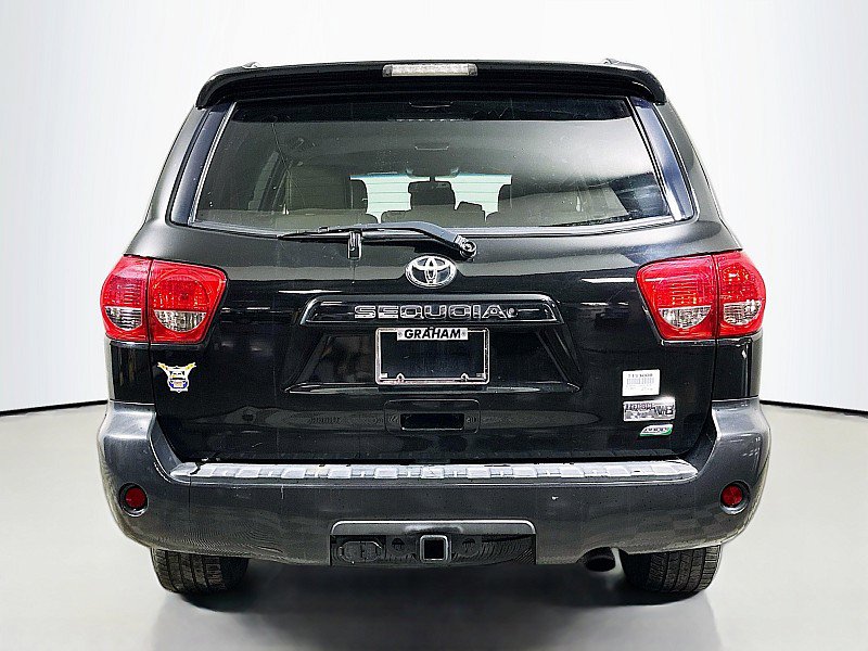 Used 2013 Toyota Sequoia SR5 w/ Premium Pkg image 6