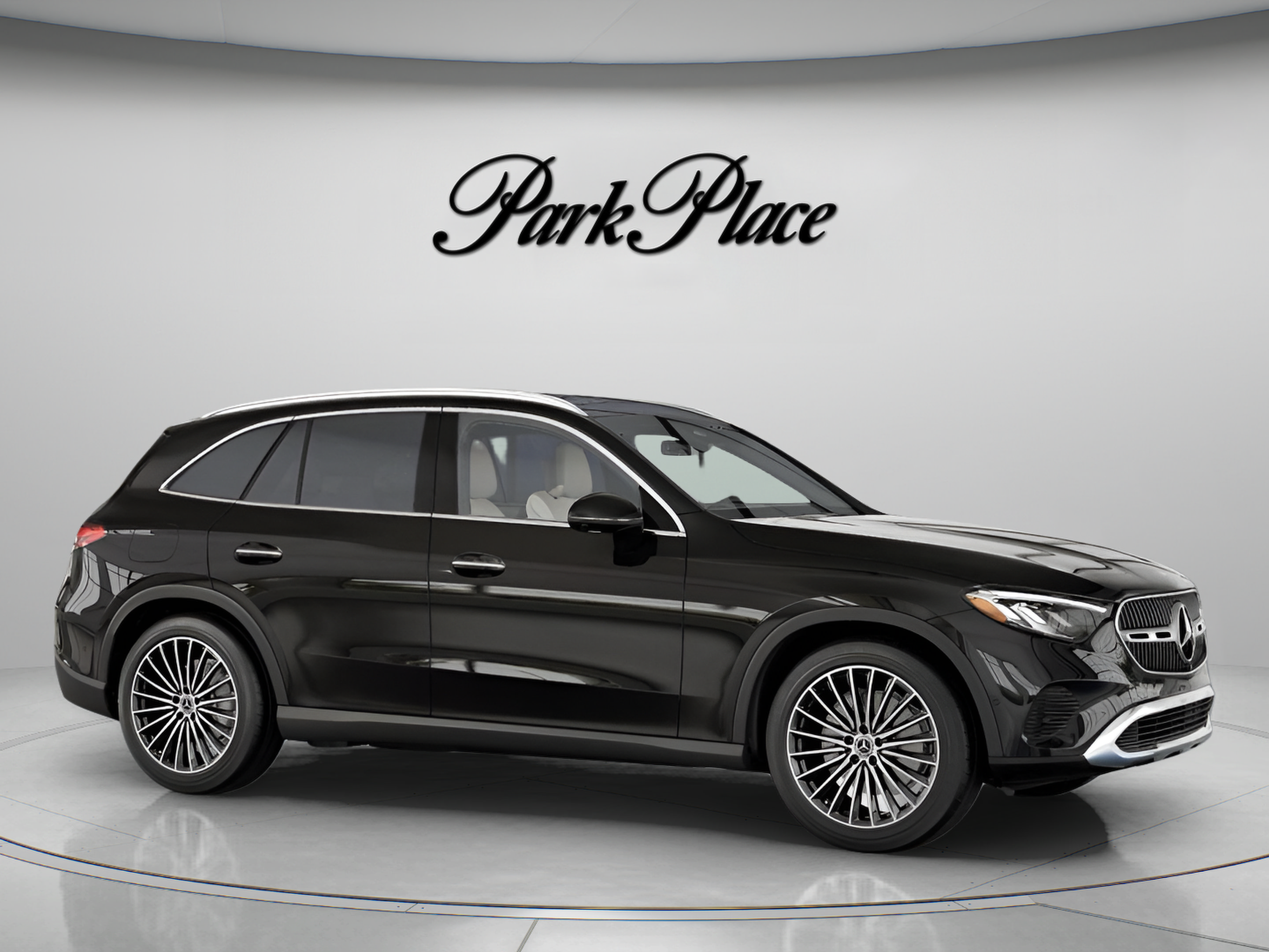 Used 2026 Mercedes-Benz GLC 300 4MATIC image 29