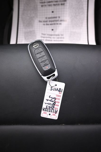 Used 2023 Nissan Rogue SV w/ SV Premium Package AWD/4WD image 12