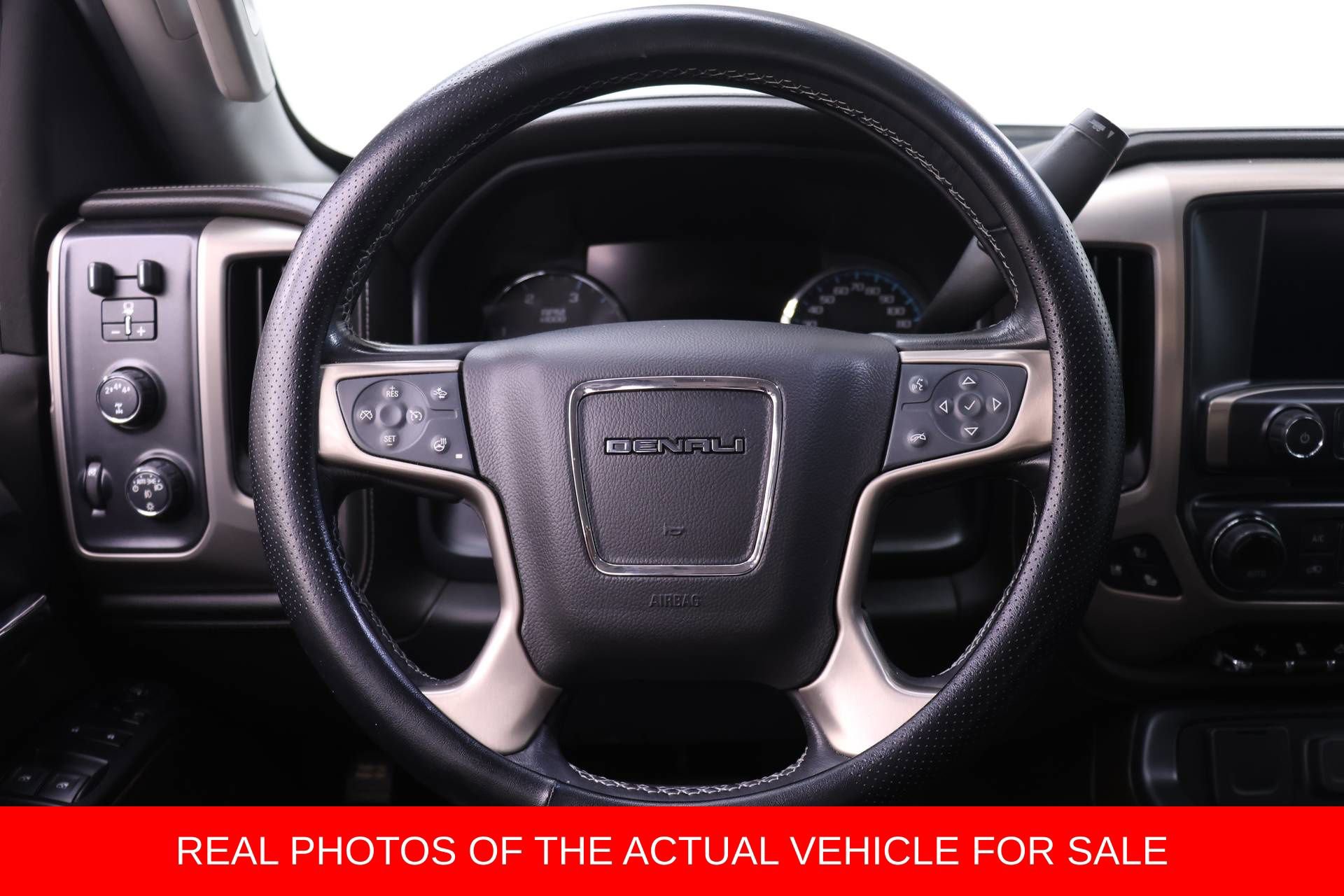 Used 2019 GMC Sierra 2500 Denali w/ Duramax Plus Package image 12