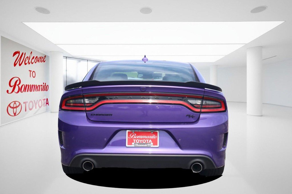 Used 2023 Dodge Charger R/T w/ Plus Group RWD image 6