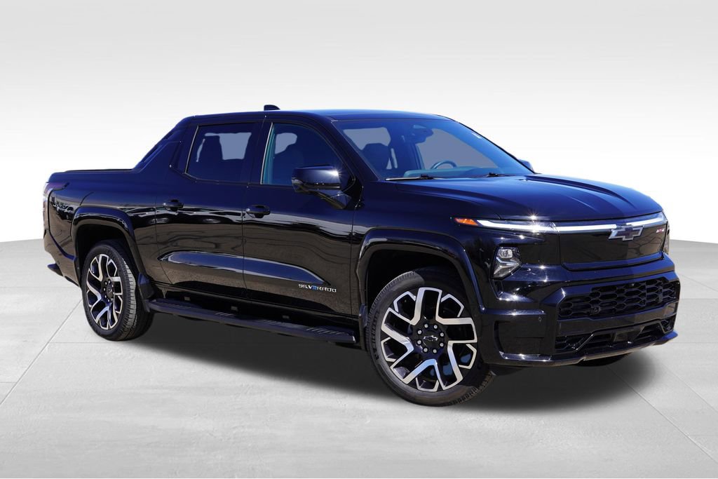Certified 2025 Chevrolet Silverado EV RST AWD/4WD image 1