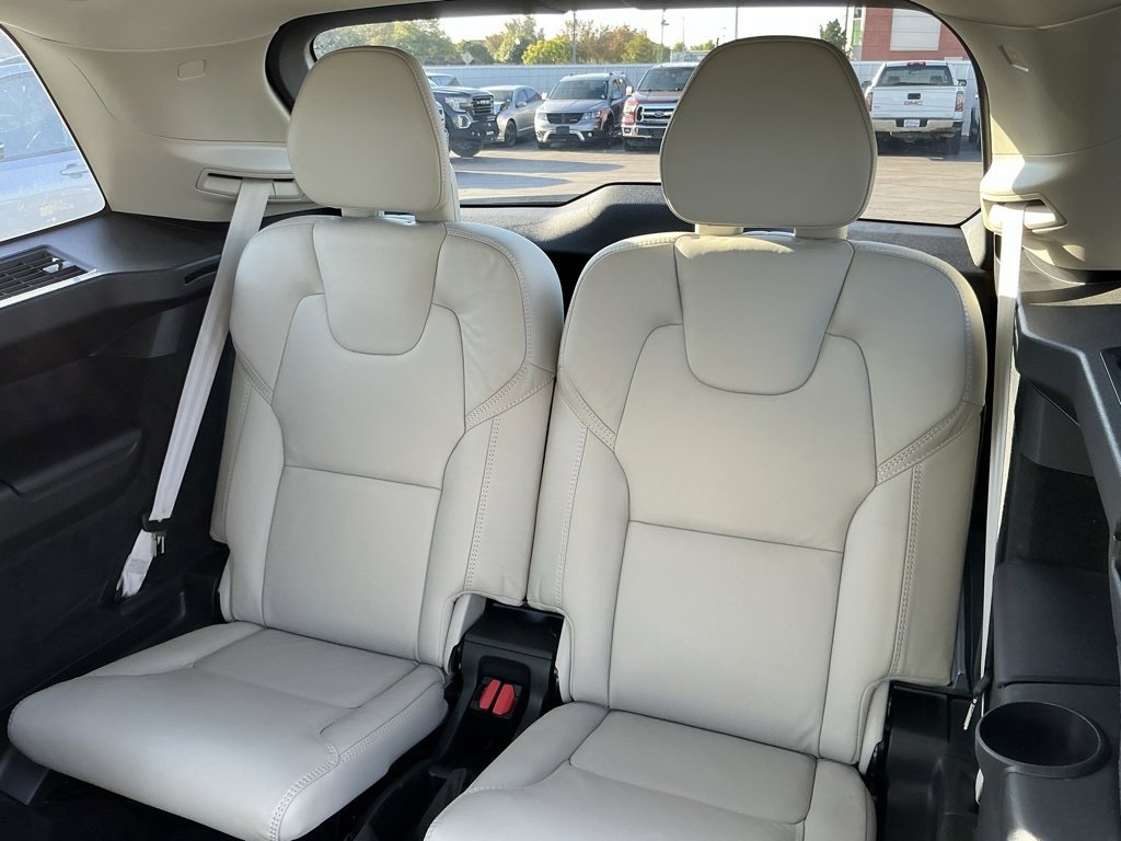 Used 2023 Volvo XC90 B6 Ultimate w/ Protection Package Premier image 29
