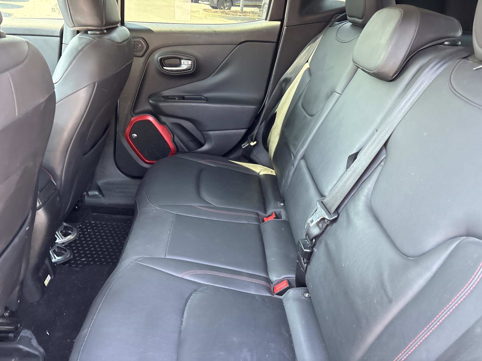 Used 2016 Jeep Renegade Trailhawk w/ Popular Equipment Group image 30