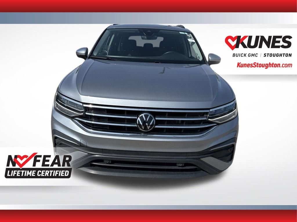 Used 2024 Volkswagen Tiguan S image 4