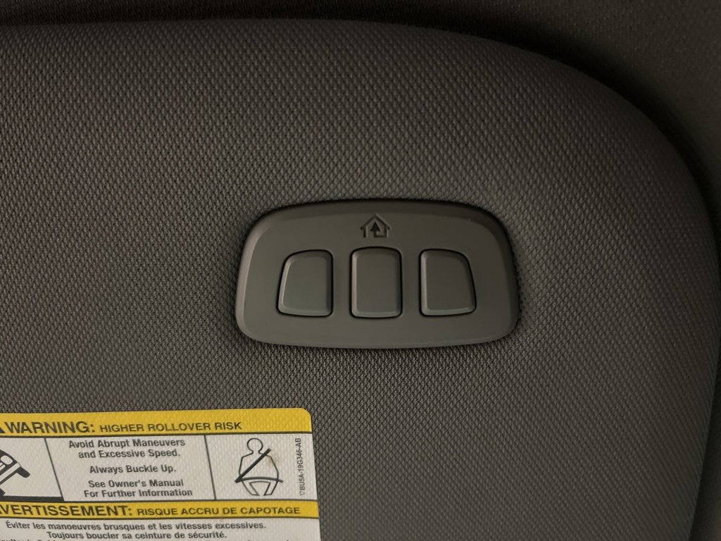 Used 2015 Ford F150 Lariat w/ Equipment Group 502A Luxury image 27