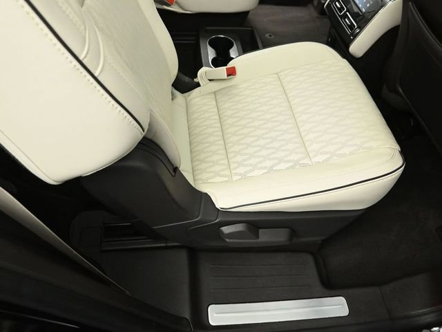 Certified 2023 Lincoln Aviator Black Label image 26