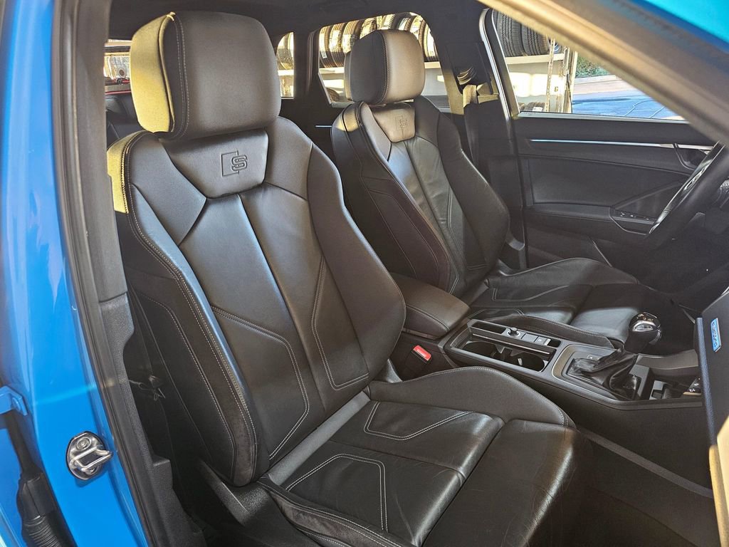 Used 2019 Audi Q3 2.0T Prestige w/ Prestige Package image 29