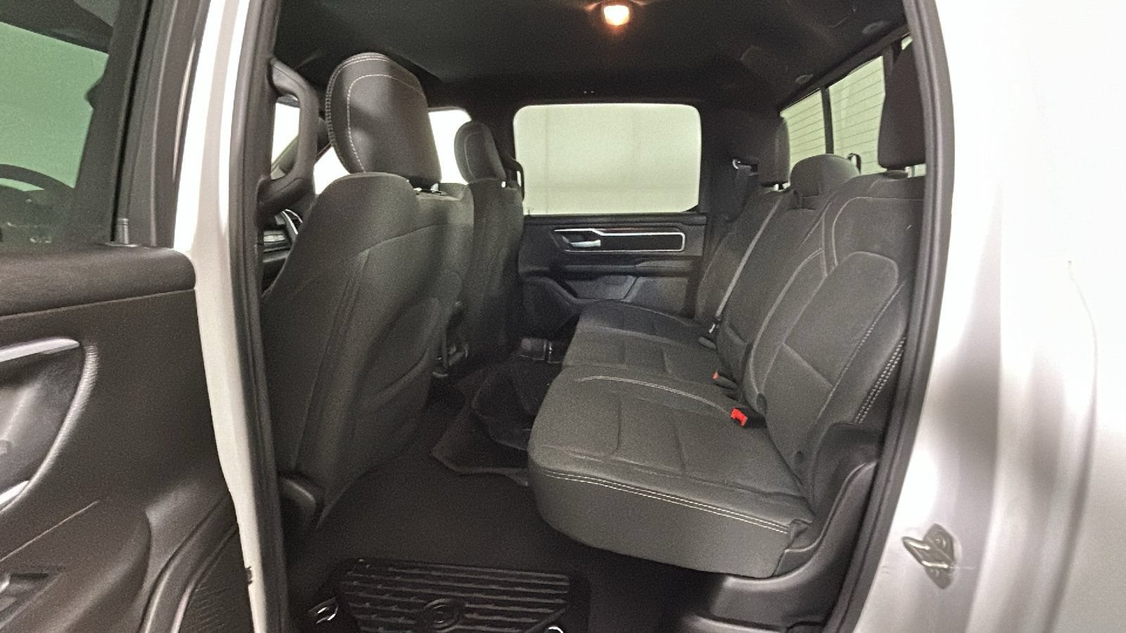 Used 2023 RAM 1500 Big Horn AWD/4WD image 31