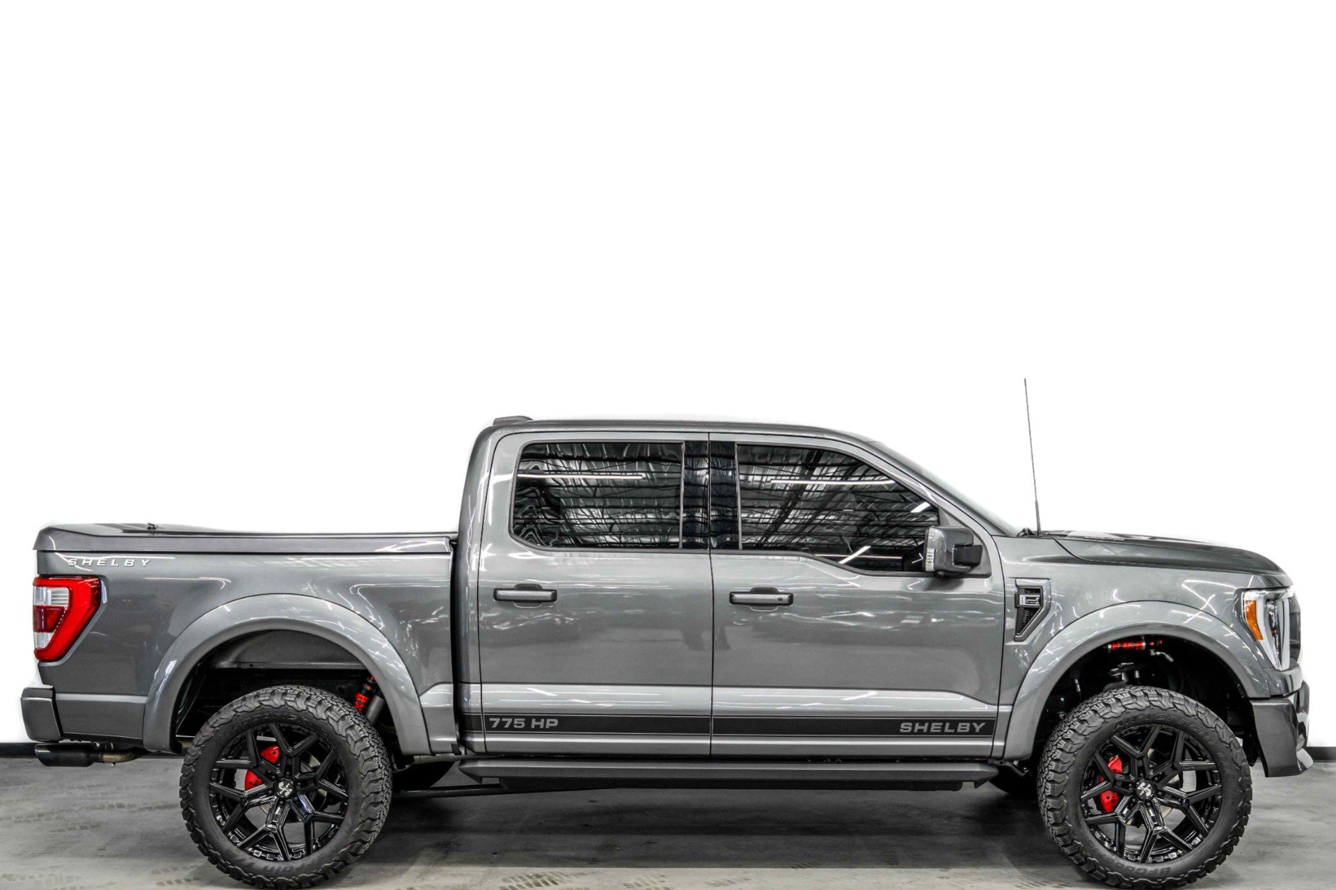 Used 2021 Ford F150 Lariat w/ Equipment Group 502A High AWD/4WD image 2