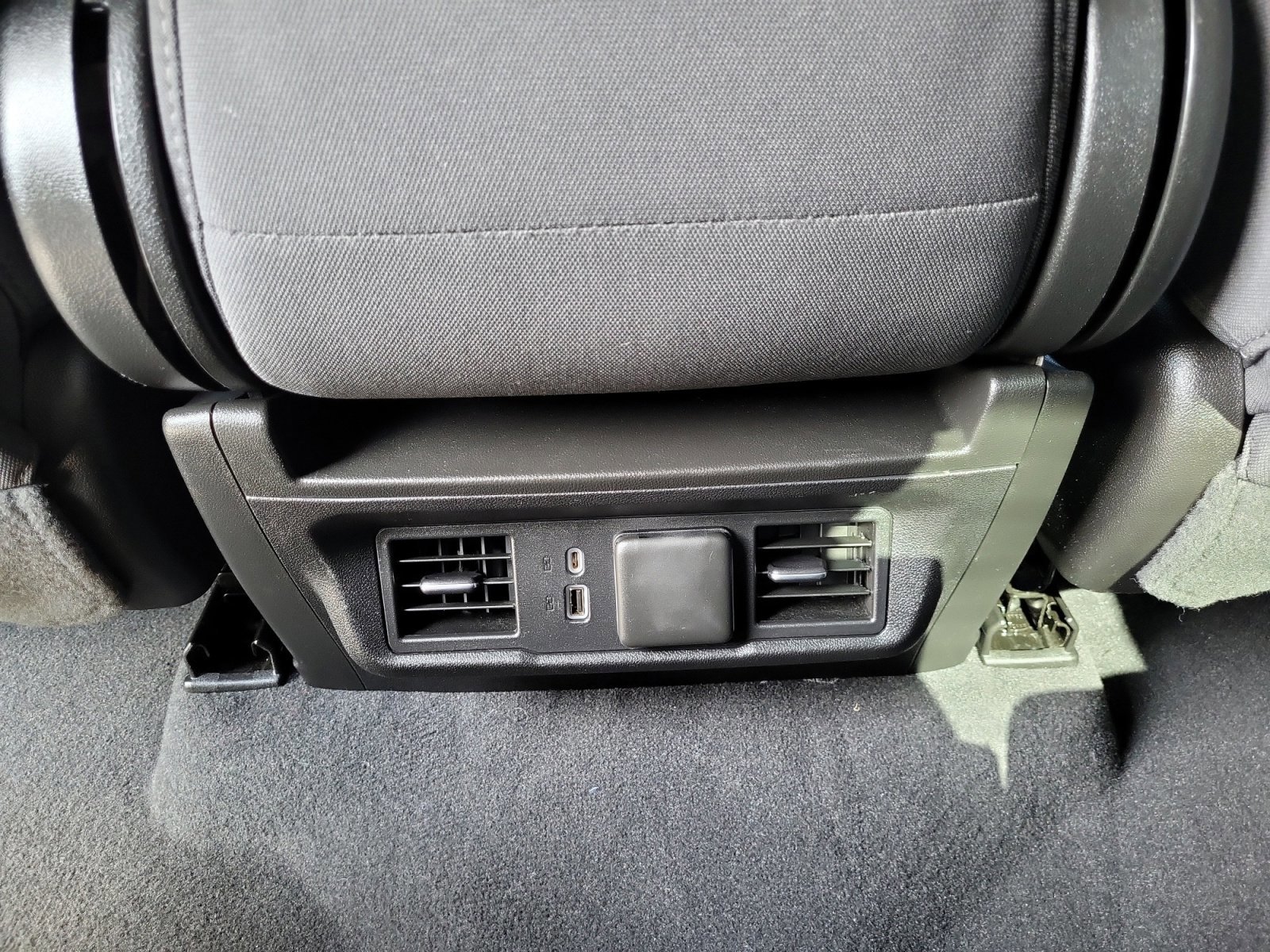 Used 2023 GMC Sierra 1500 SLE image 32