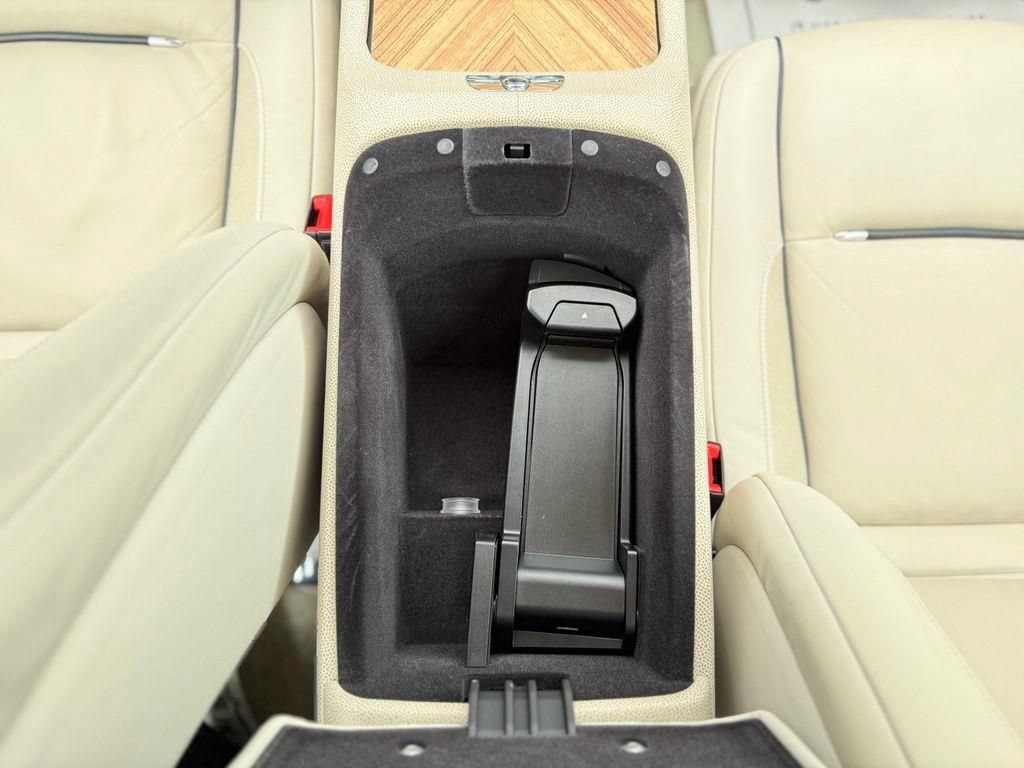 Used 2015 Rolls-Royce Wraith RWD image 39