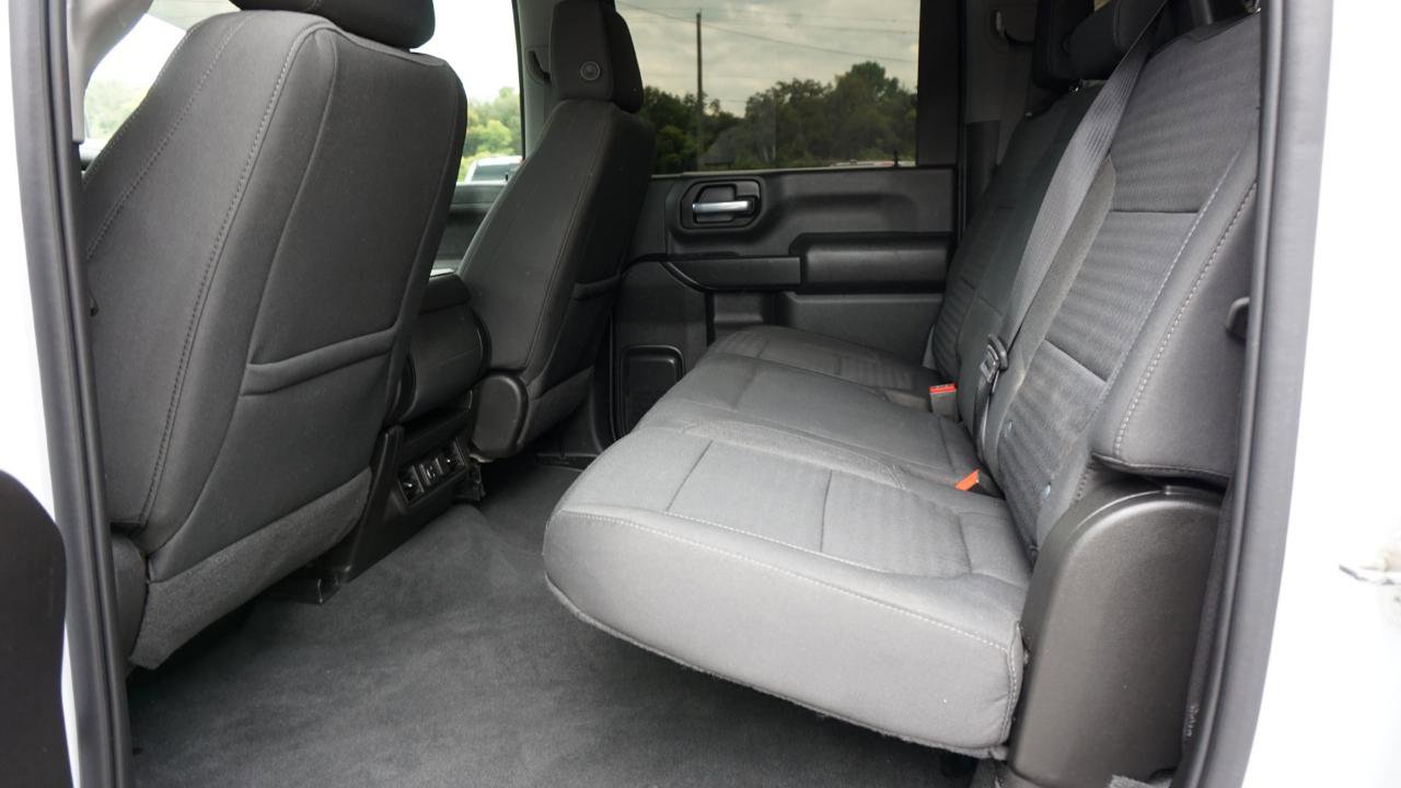 Used 2022 Chevrolet Silverado 2500 LT w/ Convenience Package image 16