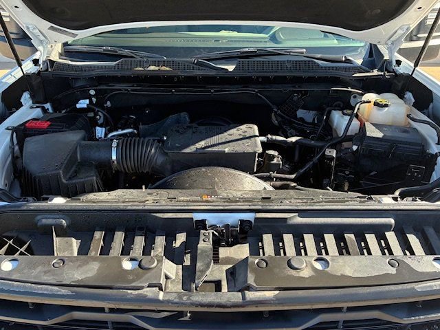 Used 2025 Chevrolet Silverado 3500 LT image 6