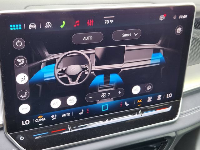 New 2026 Volkswagen Tiguan SE R-Line AWD/4WD image 17