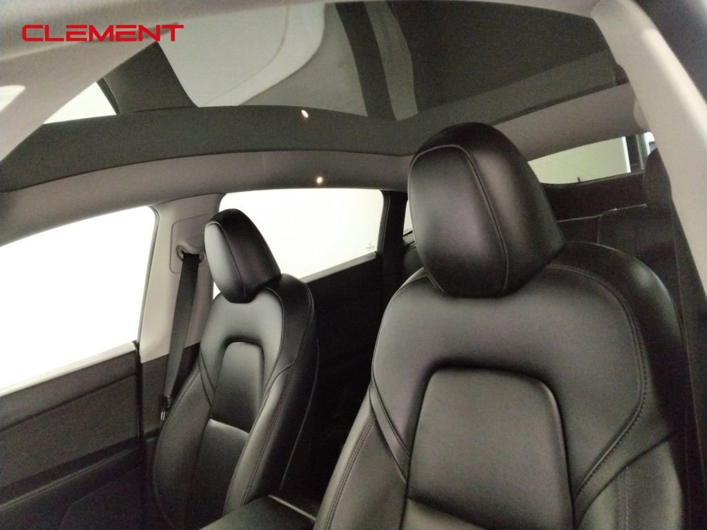 Used 2022 Tesla Model Y Performance image 24