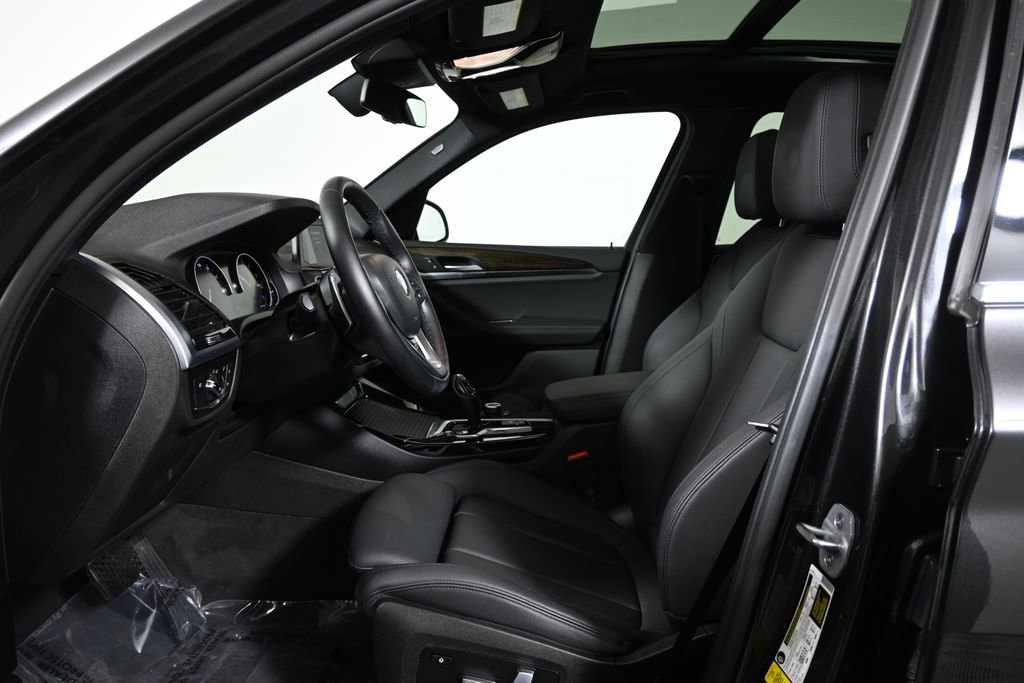 Used 2019 BMW X3 xDrive30i w/ Driving Assistance Package image 3