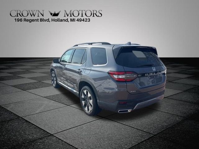 New 2026 Honda Pilot Touring image 7