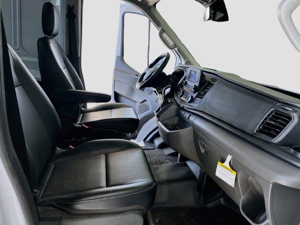 Used 2024 Ford Transit 250 148 Medium Roof RWD image 25