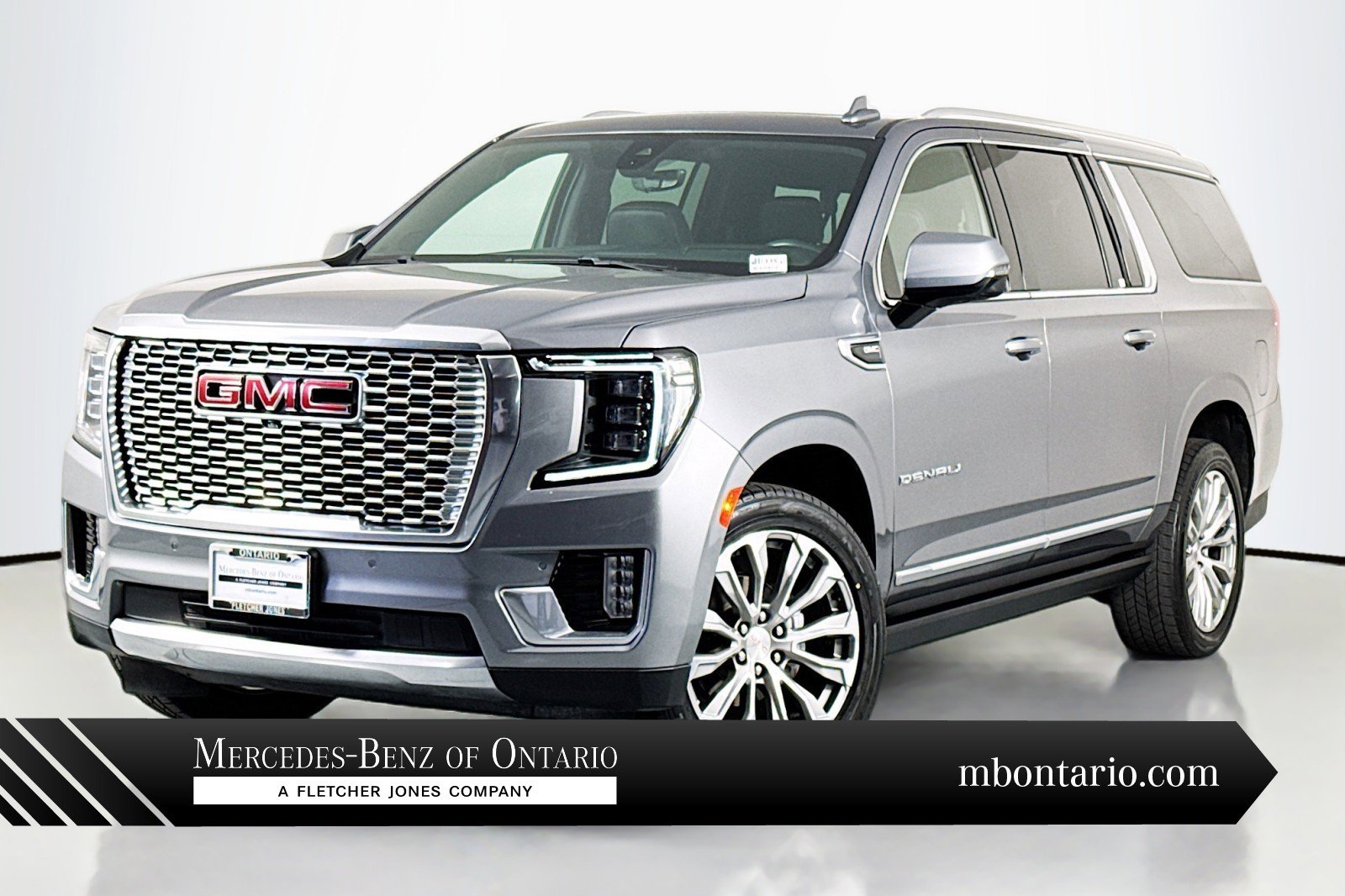 Used 2021 GMC Yukon XL Denali w/ Denali Premium Package RWD image 1