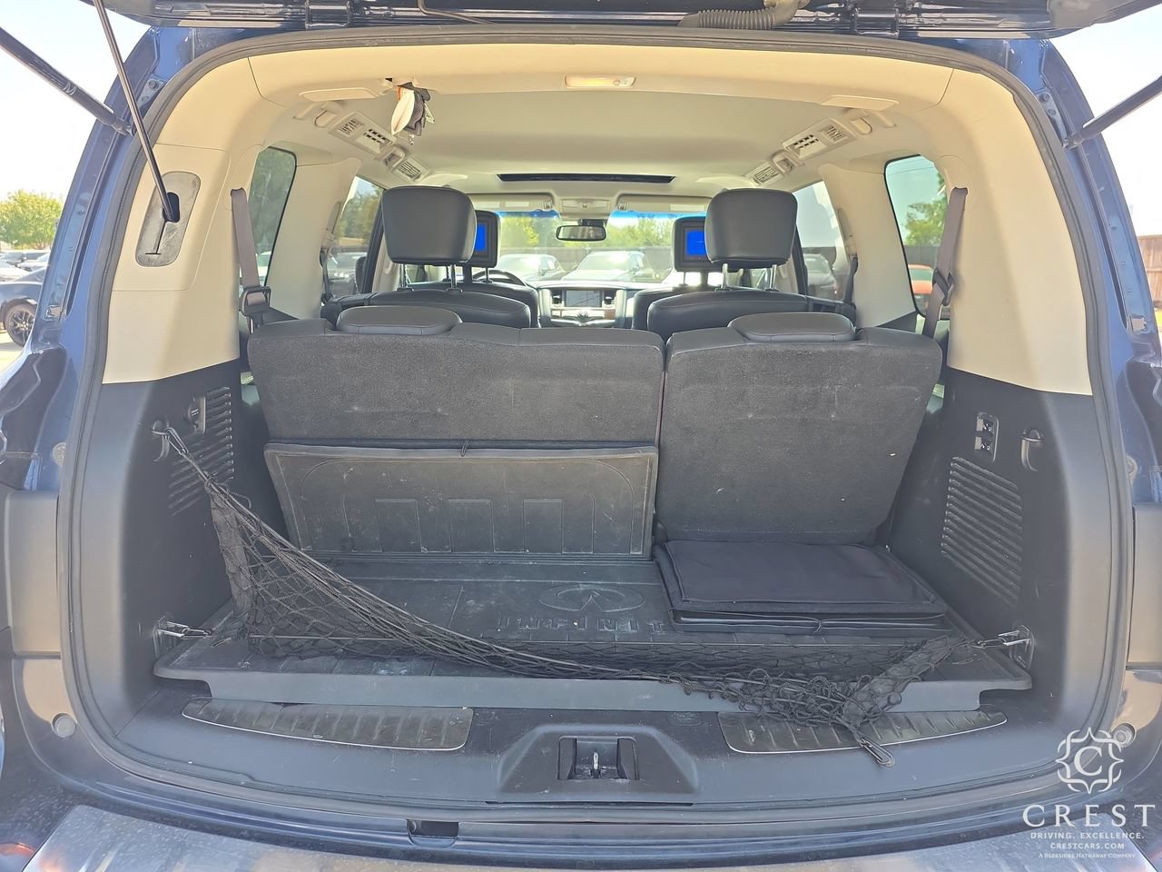 Used 2017 INFINITI QX80 2WD w/ Driver Assistance Package image 28