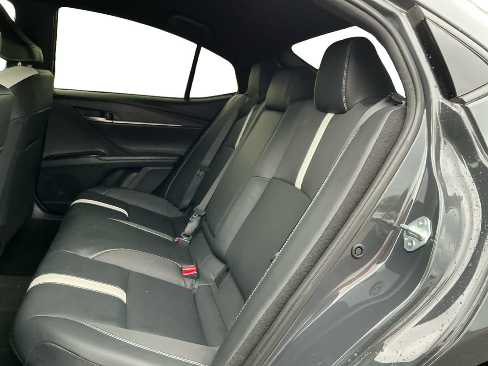 Used 2025 Toyota Camry SE FWD image 13