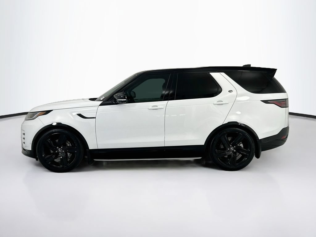 Used 2024 Land Rover Discovery Dynamic SE AWD/4WD image 8