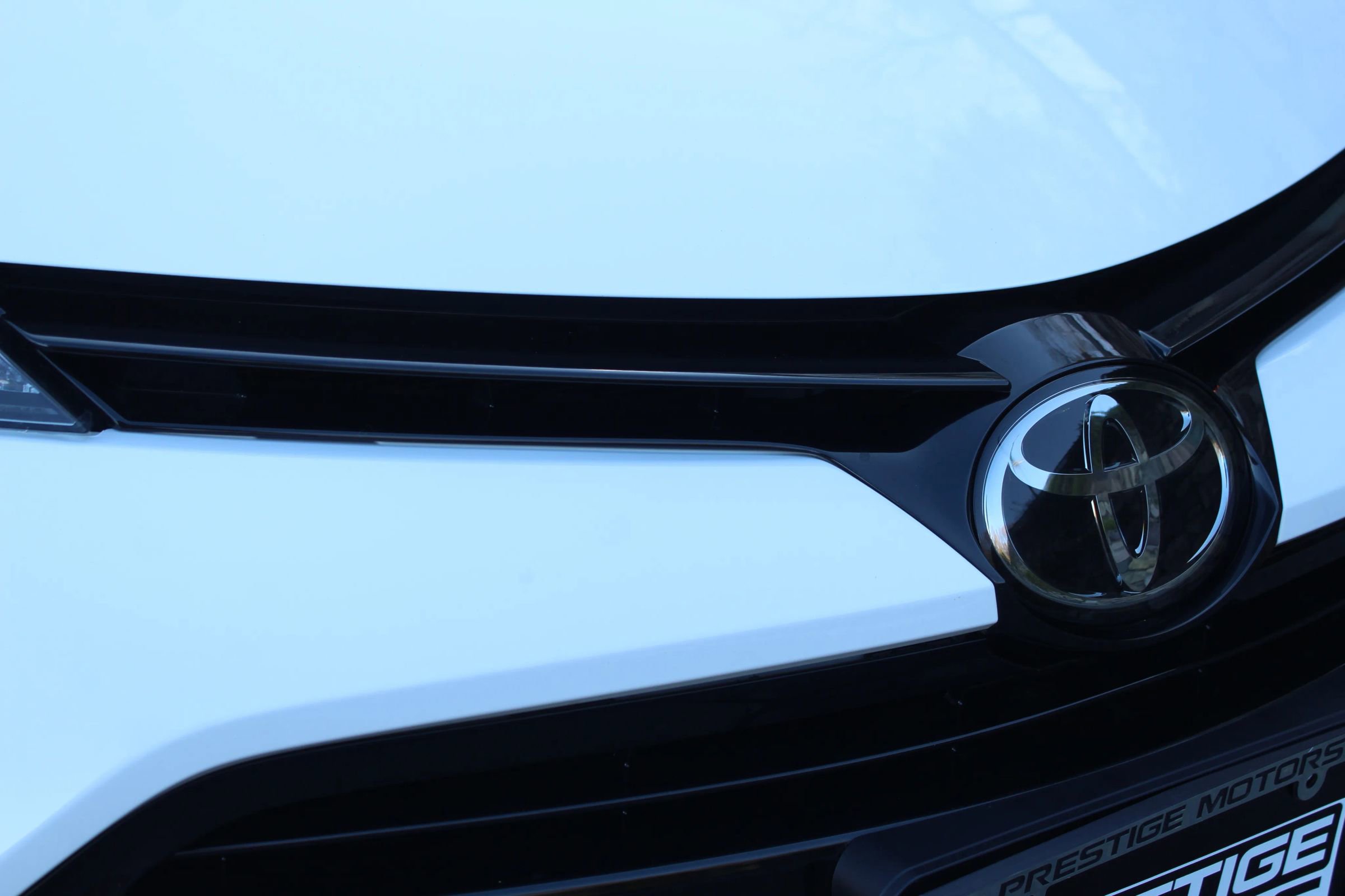 Used 2018 Toyota Corolla LE FWD image 37