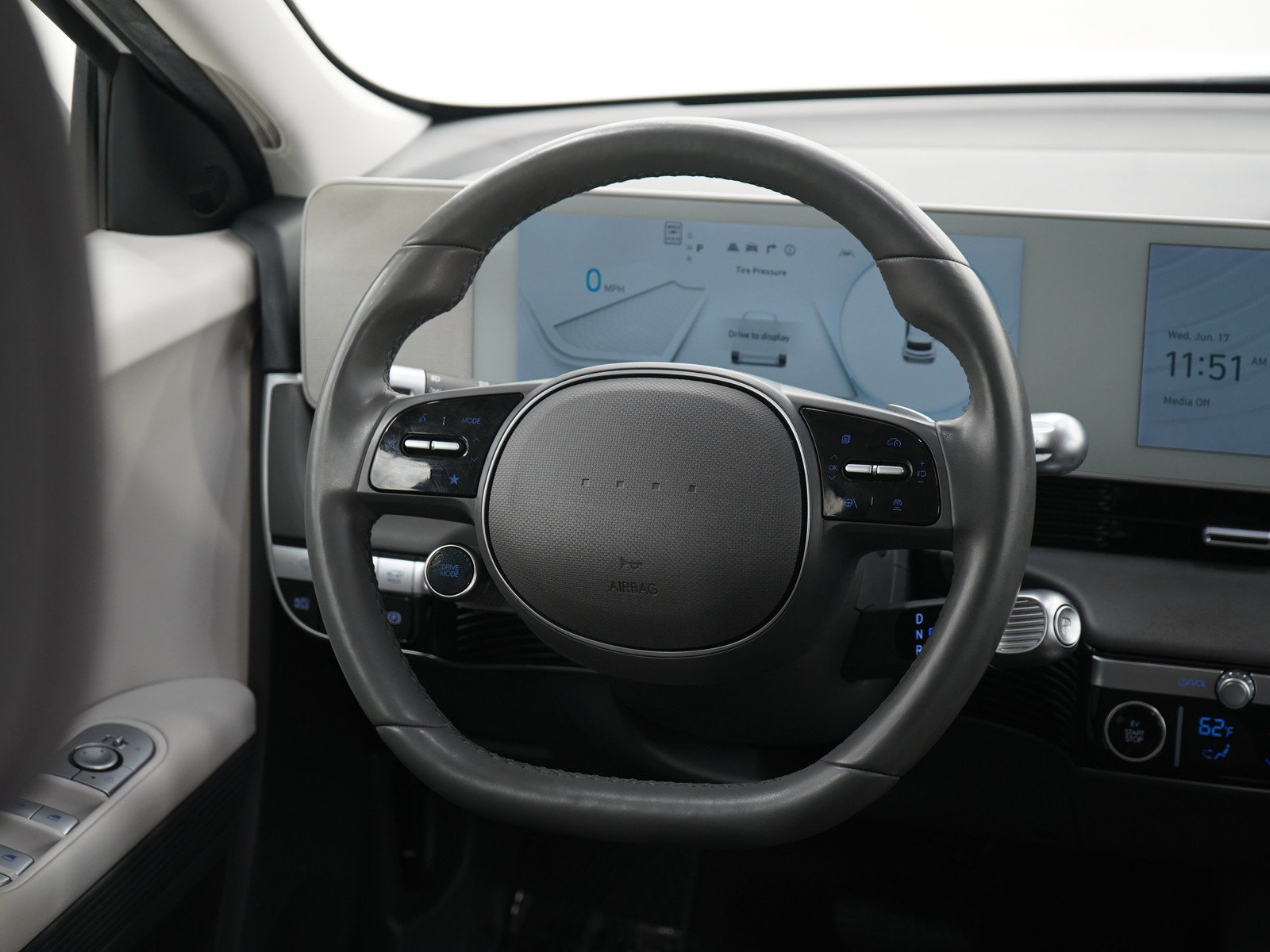 Certified 2024 Hyundai Ioniq 5 SEL AWD/4WD image 14