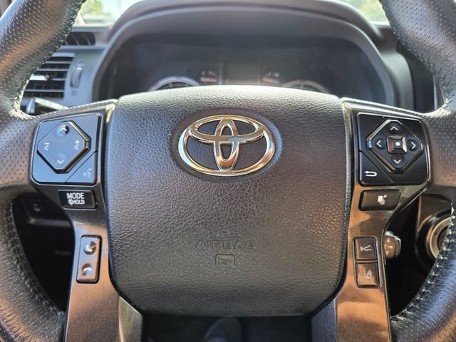 Used 2021 Toyota 4Runner Venture w/ Moonroof Package AWD/4WD image 32