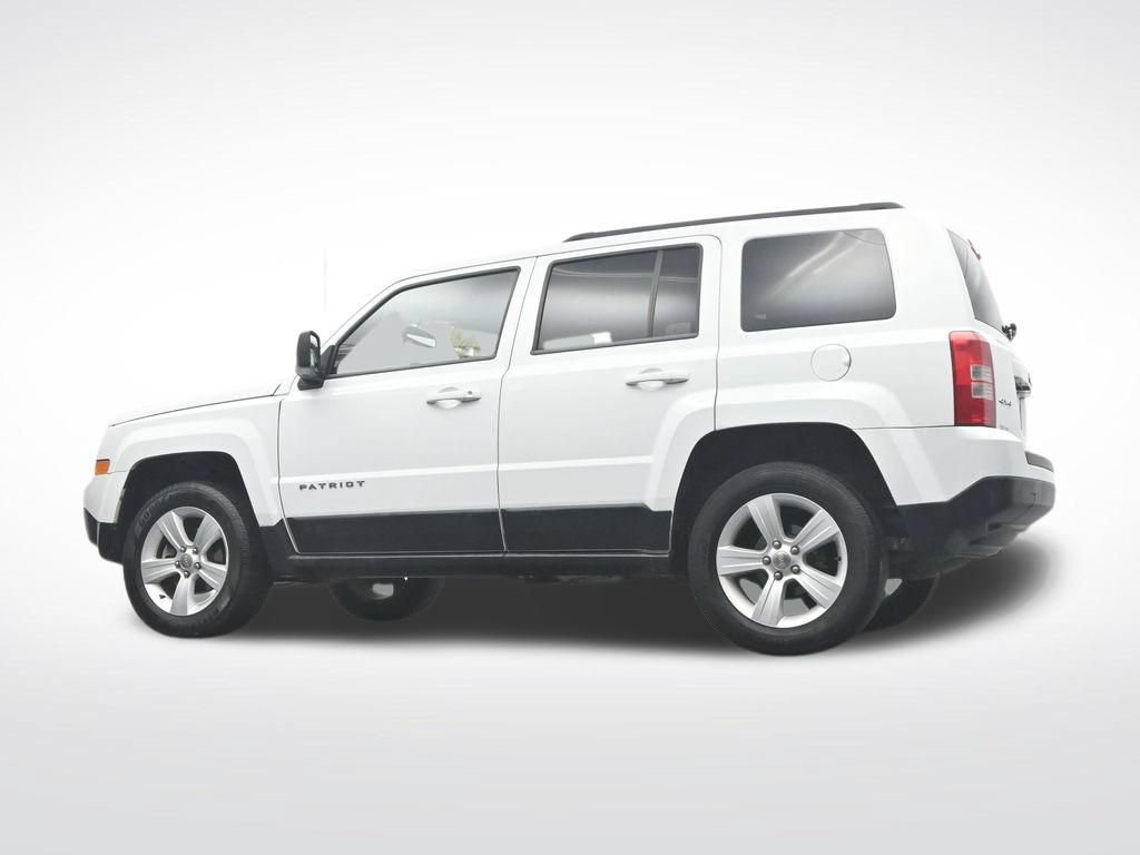 Used 2014 Jeep Patriot Sport w/ Power Value Group AWD/4WD image 43
