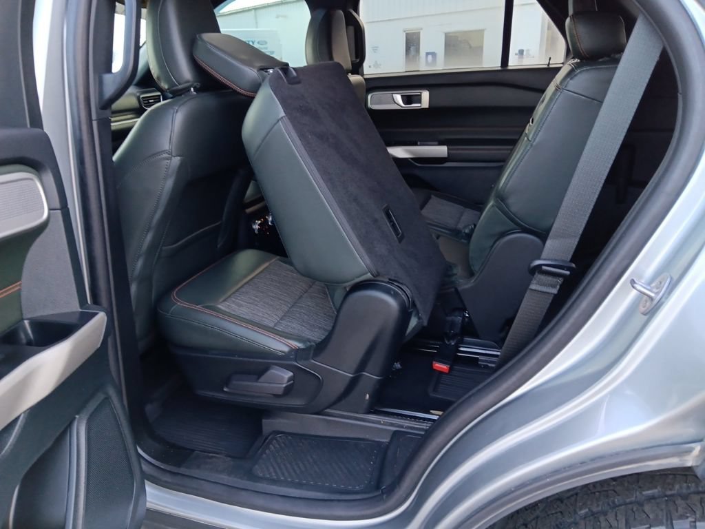 Used 2023 Ford Explorer Timberline w/ Timberline Technology Package AWD/4WD image 35